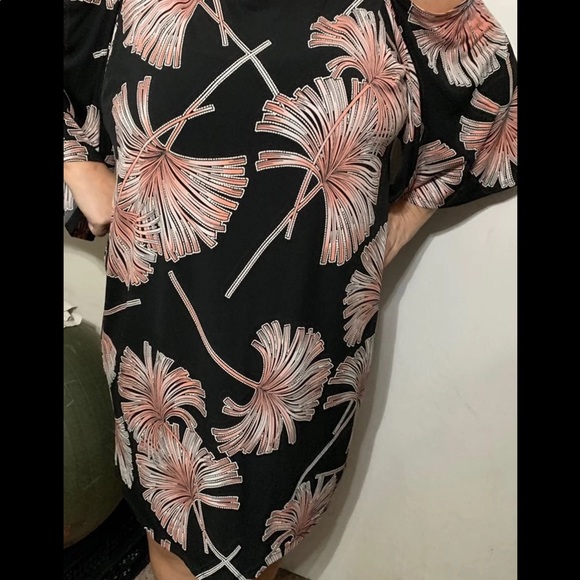 Party Dress - Picture 3 of 3